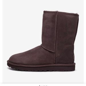 UGG CLASSIC SHORT CHOCOLATE BOOTS WOMENS SIZE 8